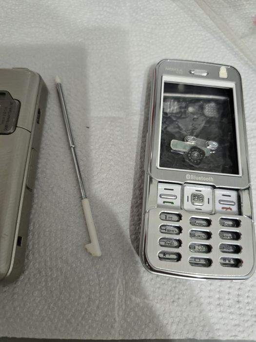 Nokia N82  класика в жанра