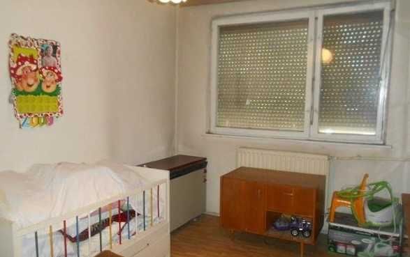 Дава се под наем Тристаен апартамент в Пловдив, Южен - 89 кв.м за 290.7 € - Снимка #1