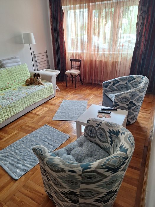 Inchiriez garsoniera Sinaia