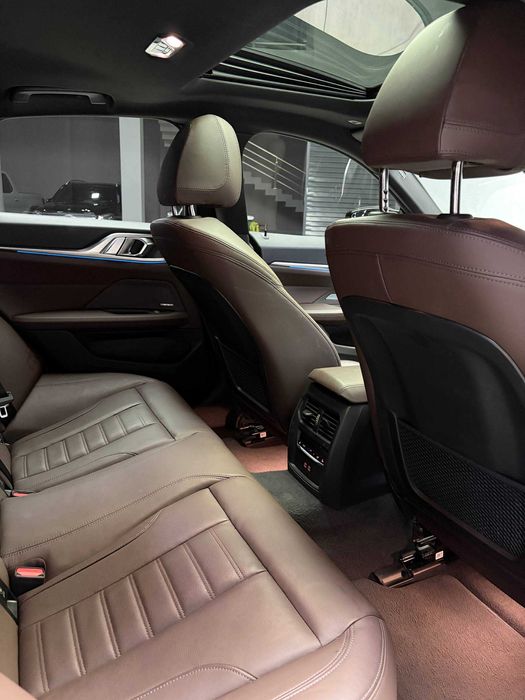 Продается BMW i4 m50