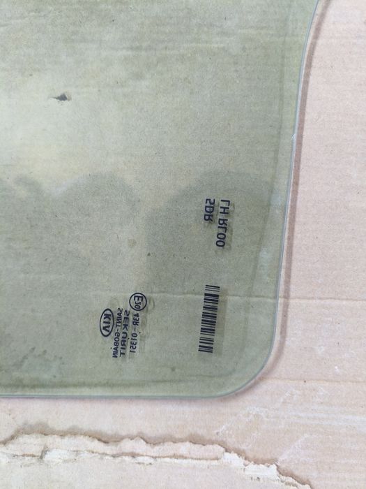 Стекло от двери Киа Сид