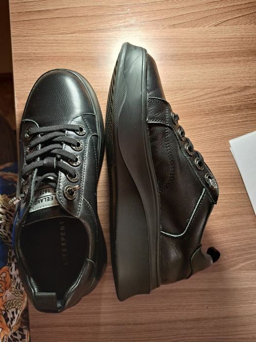 Продам ботинки кожа