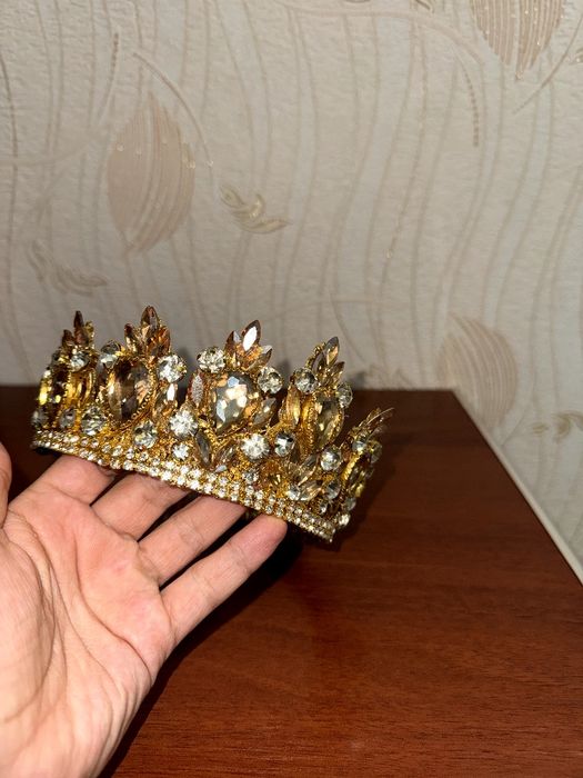 Новые  короны для невесток