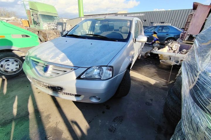 Bara spate Dacia Logan 2006 1.6 MT (90 hp)