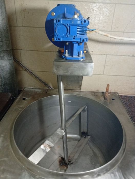 Сыр пиширадиган апарат  сотилади