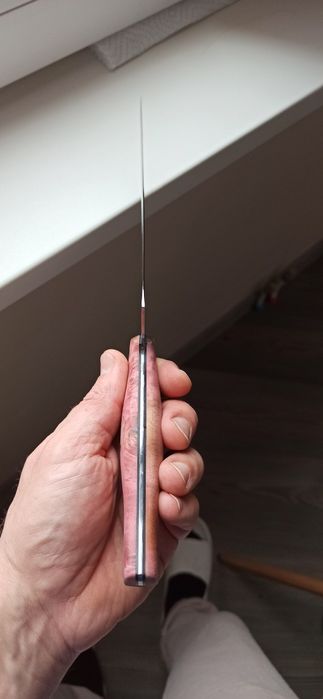 Ръчно гравиран нож