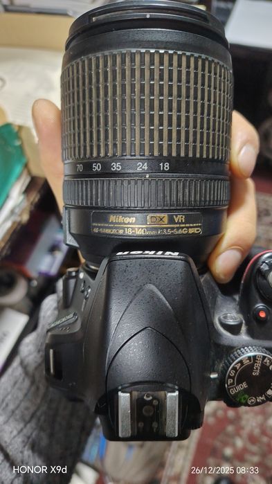 Nikon D3300 srochniy sotiladi. Pul zarur.