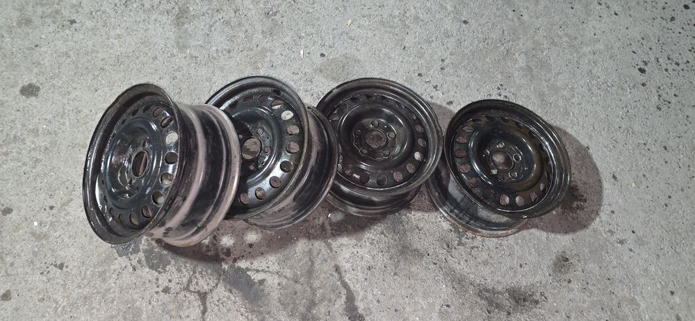 Продаю б/у диски