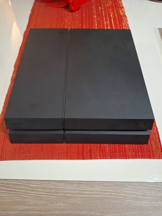 Consola PS4 stare perfectă