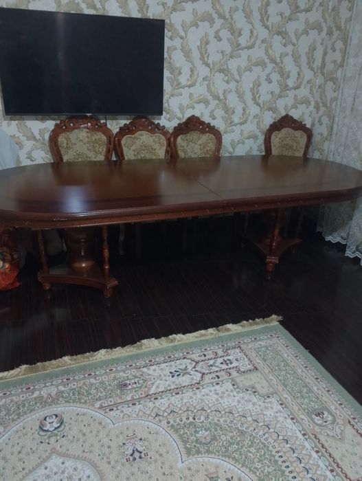Продам стол со стульями