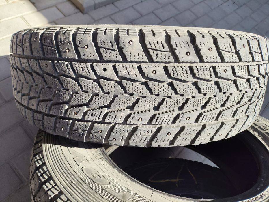 Шины зимние шипованные