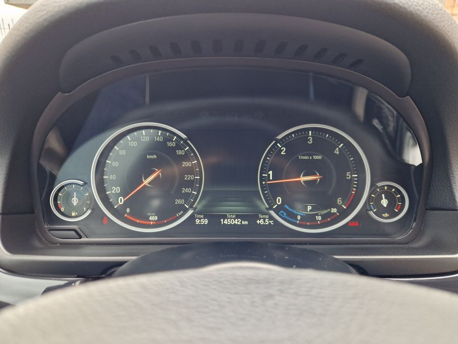 BMW Seria 5 F10 520D Xdrive