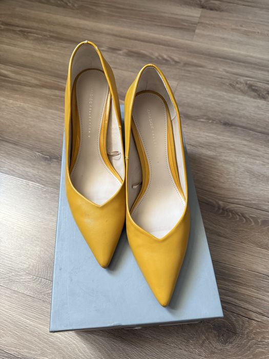 Продается туфли ZARA