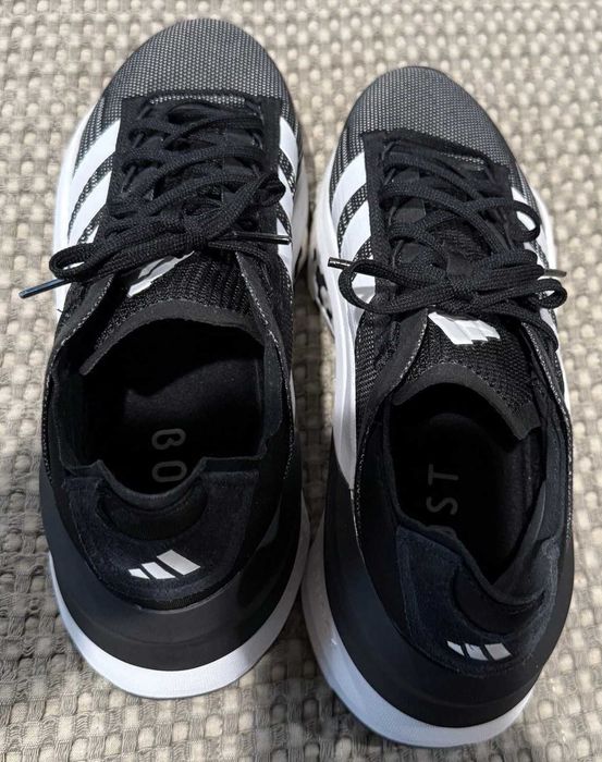 ПРОМОЦИЯТА важи до 25.05.2026 г. - НОВИ маратонки adidas Avryn X