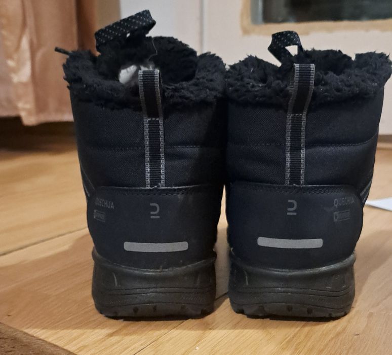 Ghete,/ bocanci iarna impermeabile dechatlon nr 38