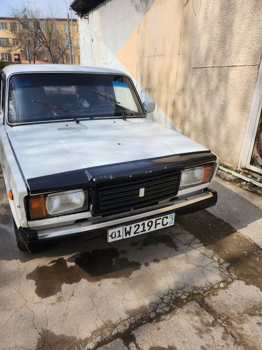 Продаю жигули 2107 год 1985 СРОЧНО