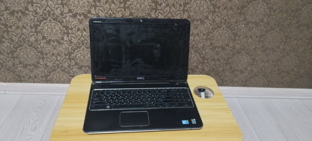Dell inspiron N5010 на запчасти