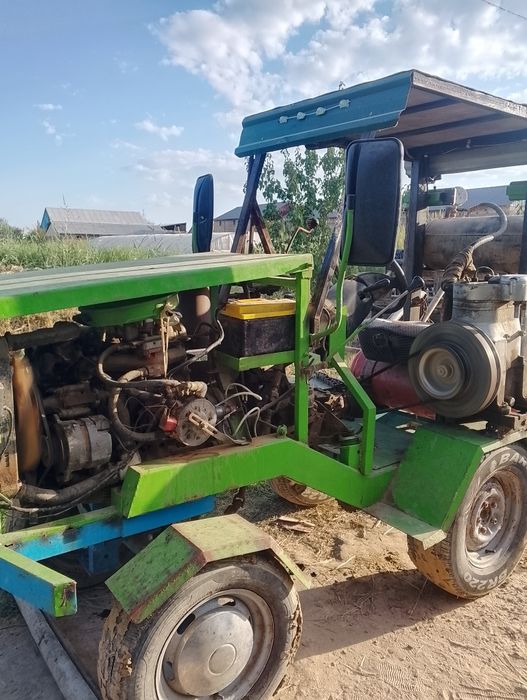 Мини трактор отлично состоянии