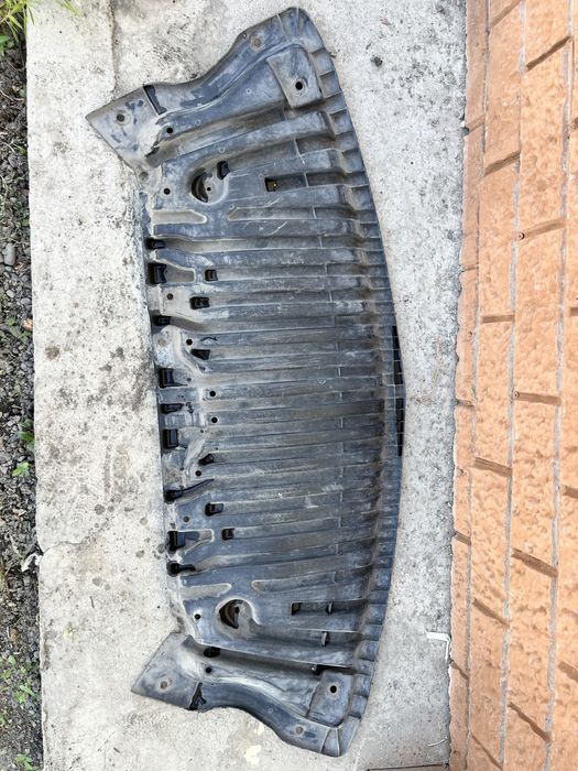 Продам запчасти Mercedes E W212