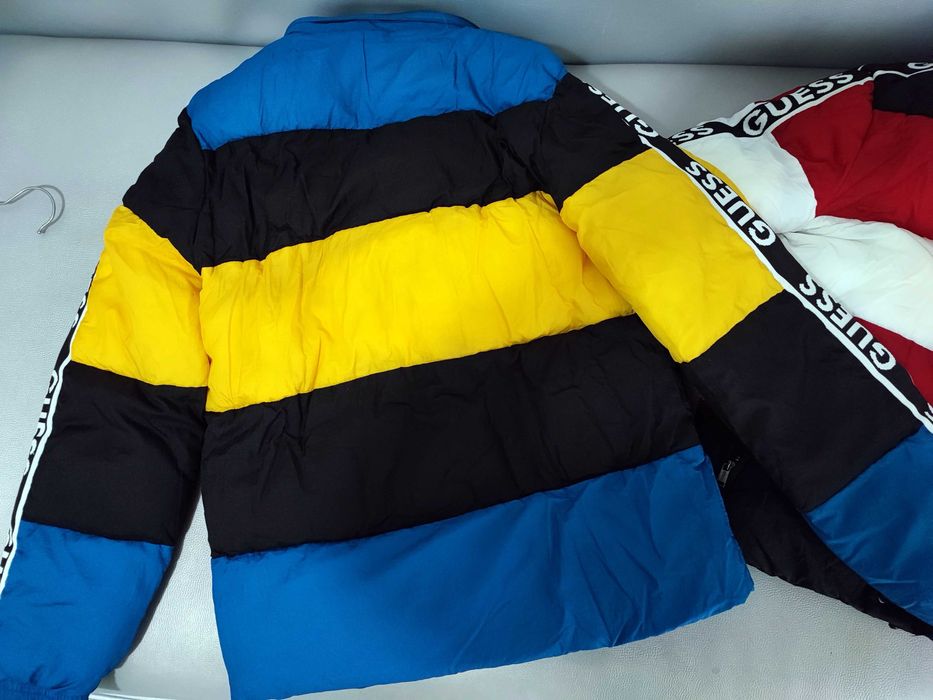 Geaca Guess Baieti/Fete, marime 16 Ani. Originala 100%