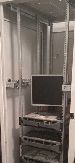 Cabinet server - Rack de podea 19 Triton 42U 800x1000X2000