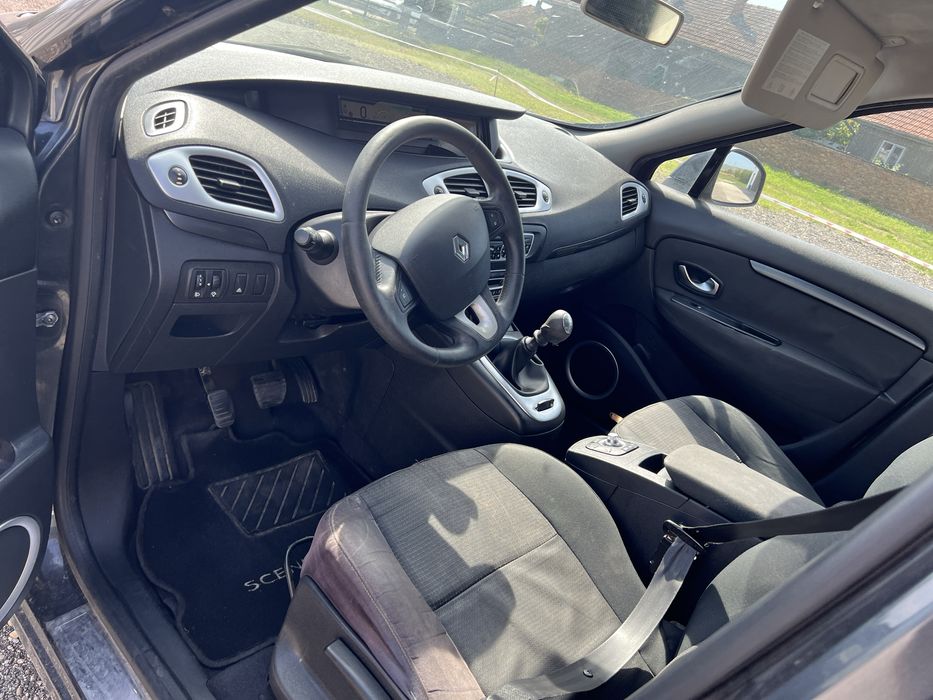Renault Scenic3 1.5dci