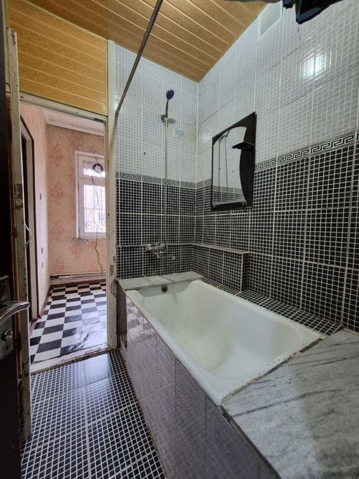 Продается 1ком.кв 1/4/4 -Чиланзар 21 квартал