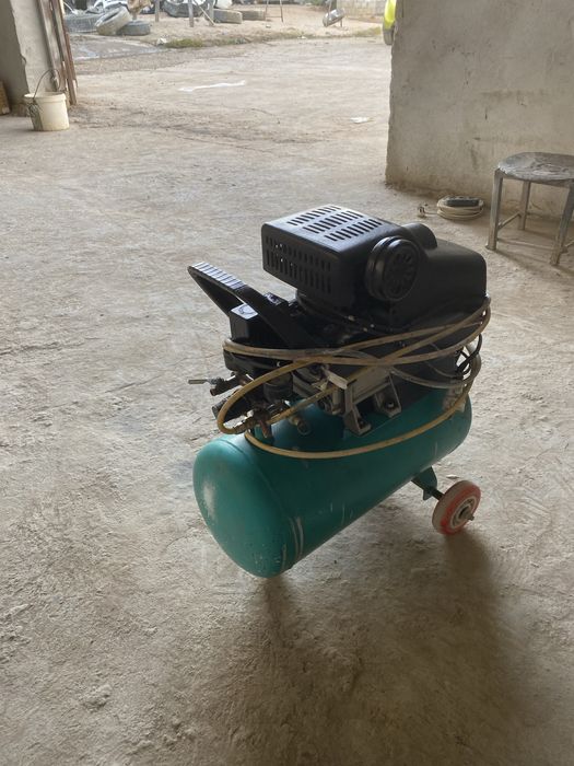 Kompressor (havo saqlagish nasos)holati yaxshi ishlab turibdi