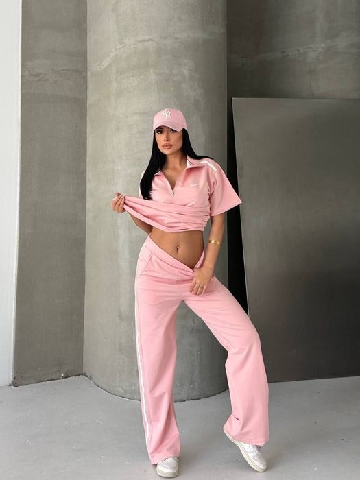 Стилни дамски екипи