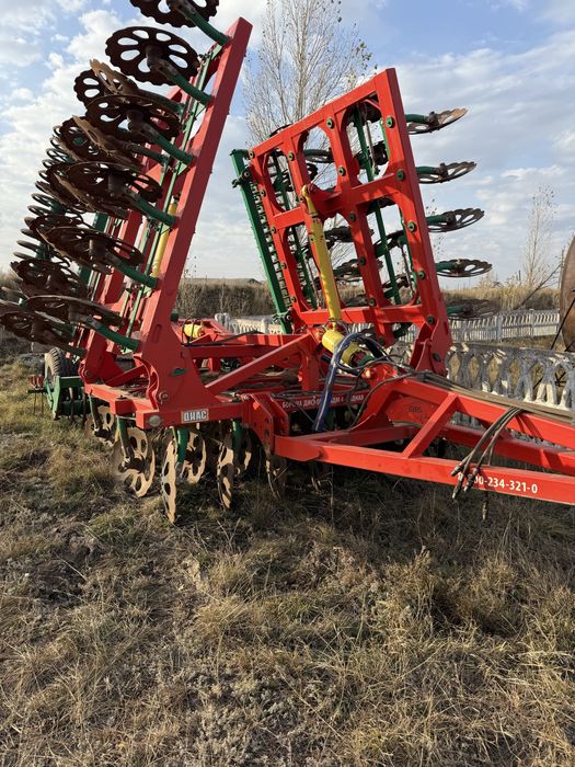 СРОЧНО ПРОДАМ БДМ 7 м в отличном состоянии