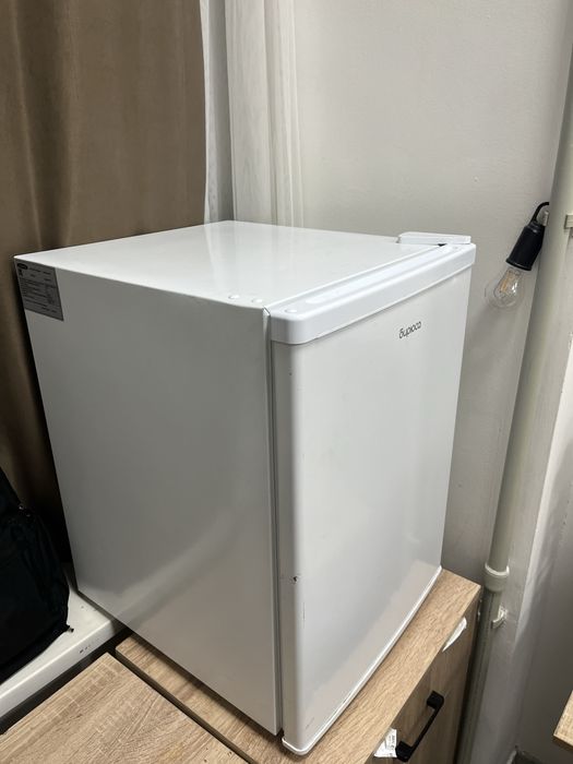 Холодильник Бирюса