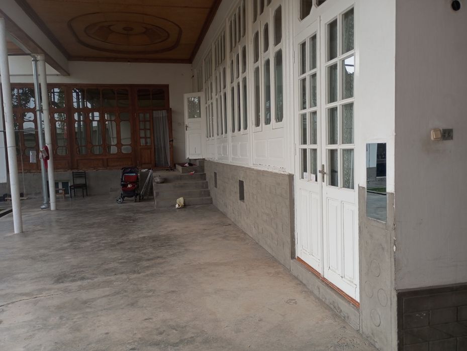 Uchastka 8 sotix Yangi toshmi postdan 5km kirganda