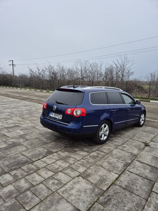 Vând Volkswagen  passat b6