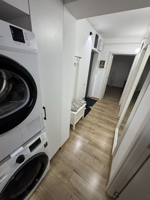 Inchiriez apartament 2 camere Ploiesti Bulevardul Bucuresti