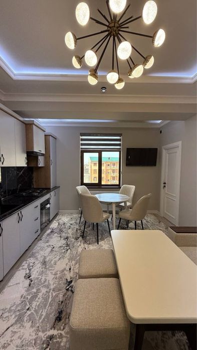 Продается 3 ком. Квартира студийная площадью 60 кв.м. По ул. Рудаки