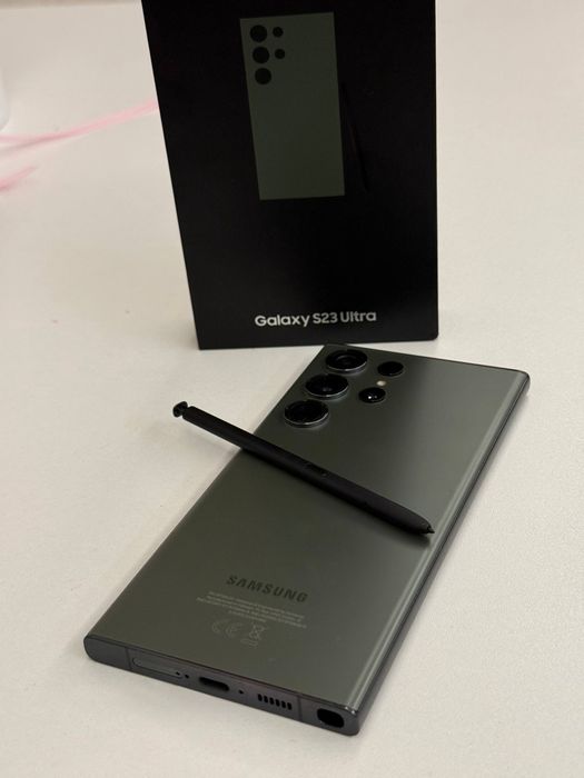 Продам Samsung S23 Ultra