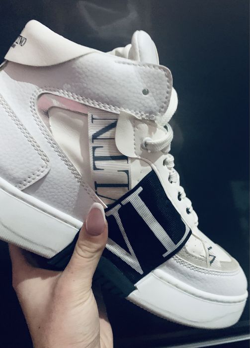 Încaltaminte barbati Valentino Garavani