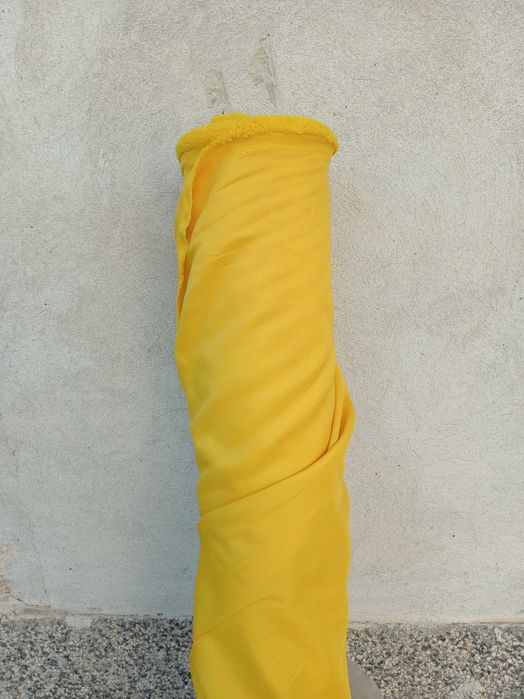 Плат за знамена / Бял, зелен, червен и син плат