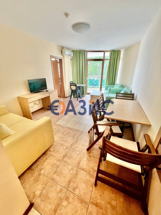 Продава се Двустаен апартамент в к.к. Слънчев бряг - 75 кв.м за 1020 €/кв.м - Снимка #4