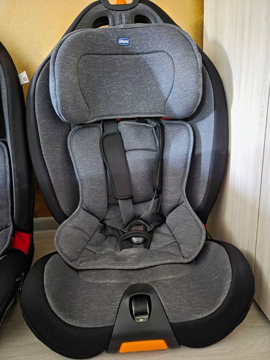 Scaun Auto Chicco  Grey 2 buc
