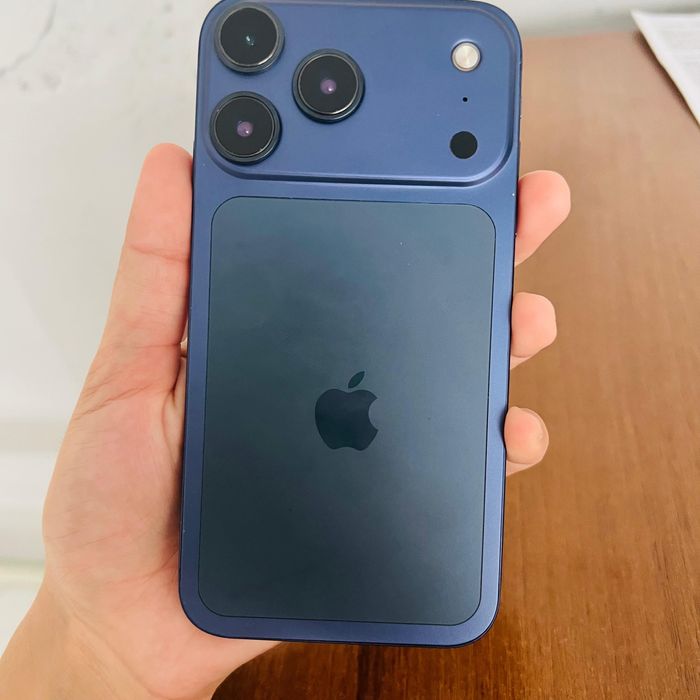 İphone XR (17 pro )