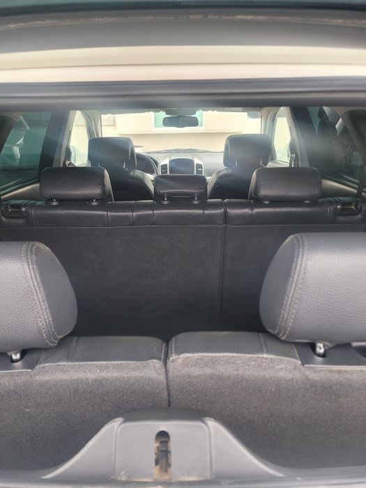 Автомобил Каптива