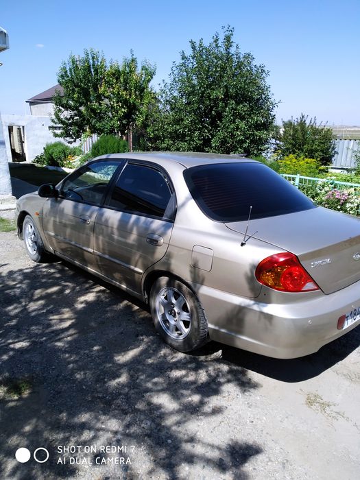 Продам автомобиль Киа спектра