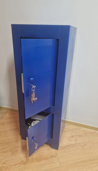 Продам сейф 110/45/40