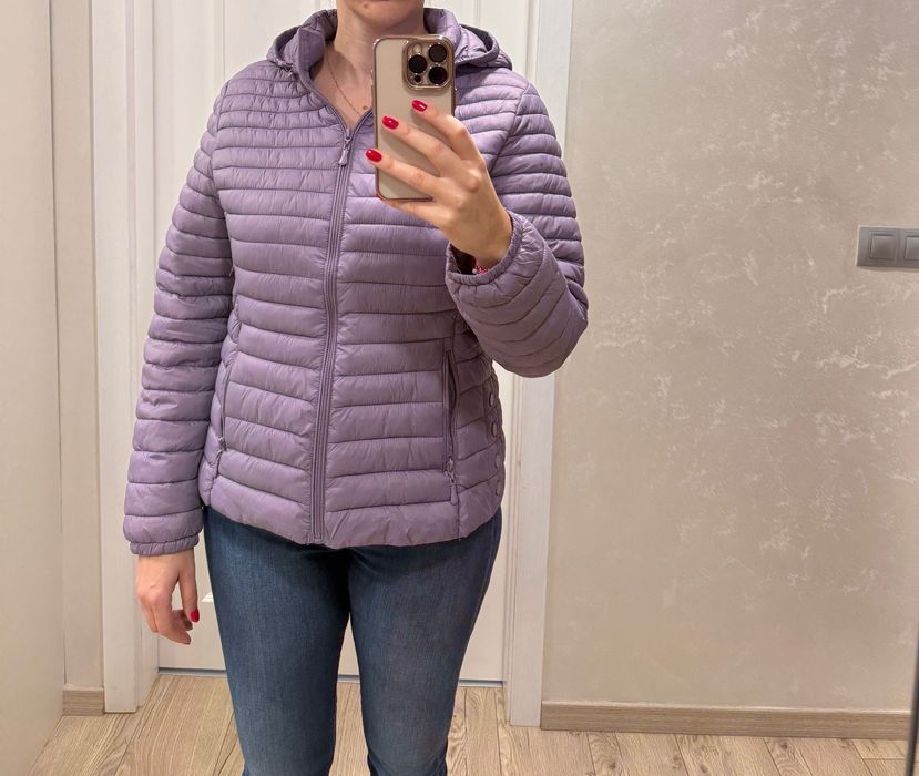 Преходно лилаво яке