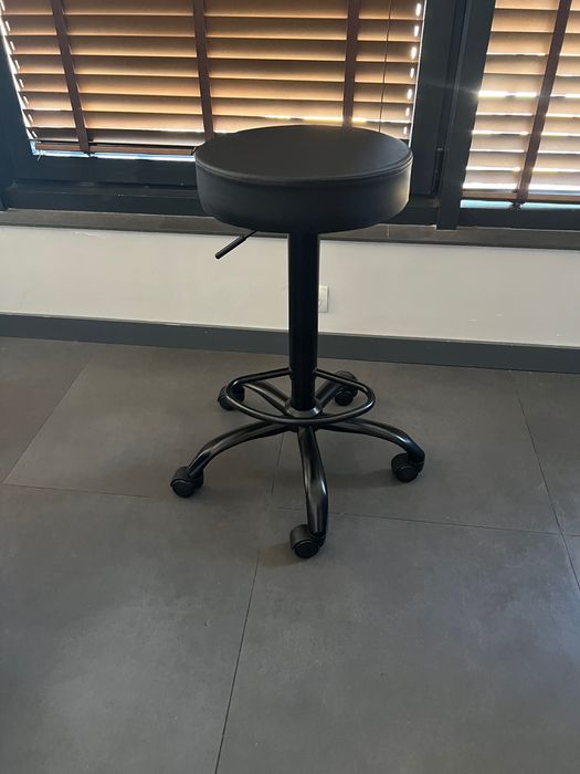 Бар Стол на колелца (черно) + 24м гаранция и безплатна доставка