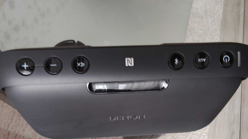 Преносим безжичен спийкър с Bluetooth - Denon Envayа.