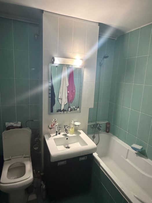 3 camere Crângași BCR