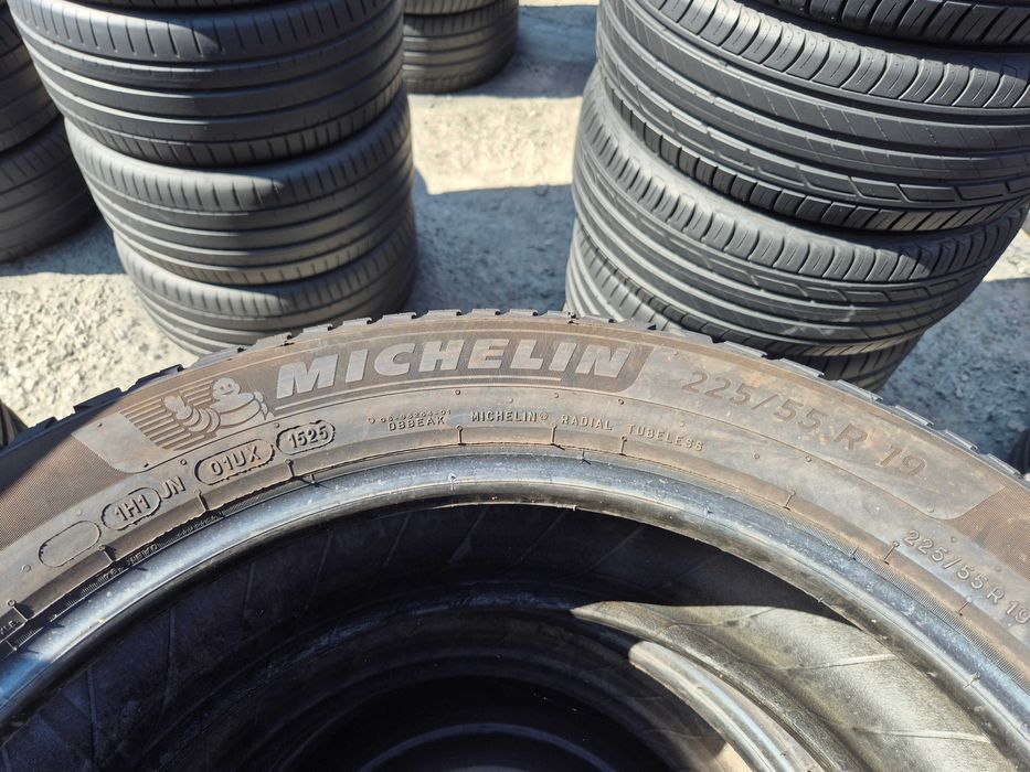 2 Anvelope VARA IARNA 4Sezoane - 225/55/19 103V XL - Michelin CrossClimate 2 SUV - CA NOI - DOT 2025 !