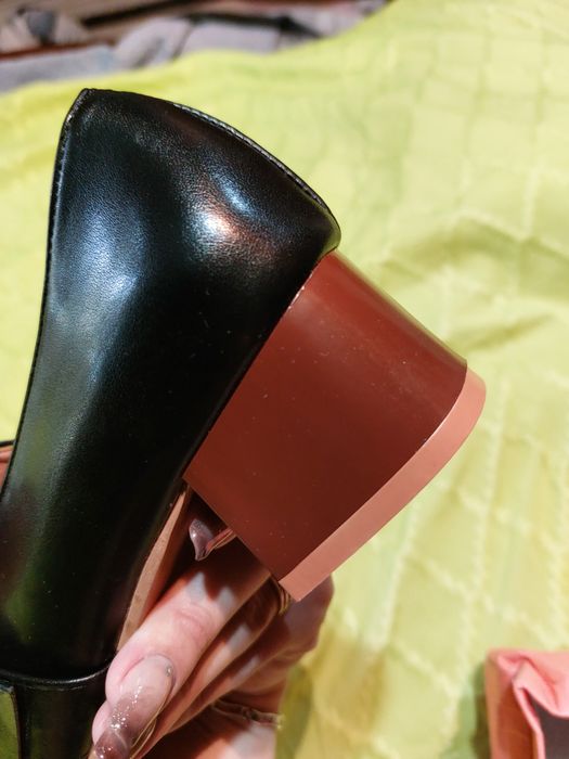 Туфли НОВЫЕ продам